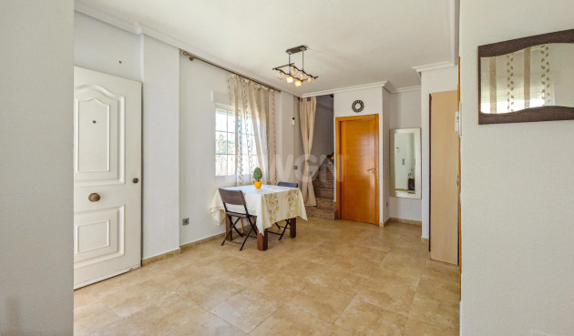 Odsprzedaż - Villa - Torrevieja - La Mata
