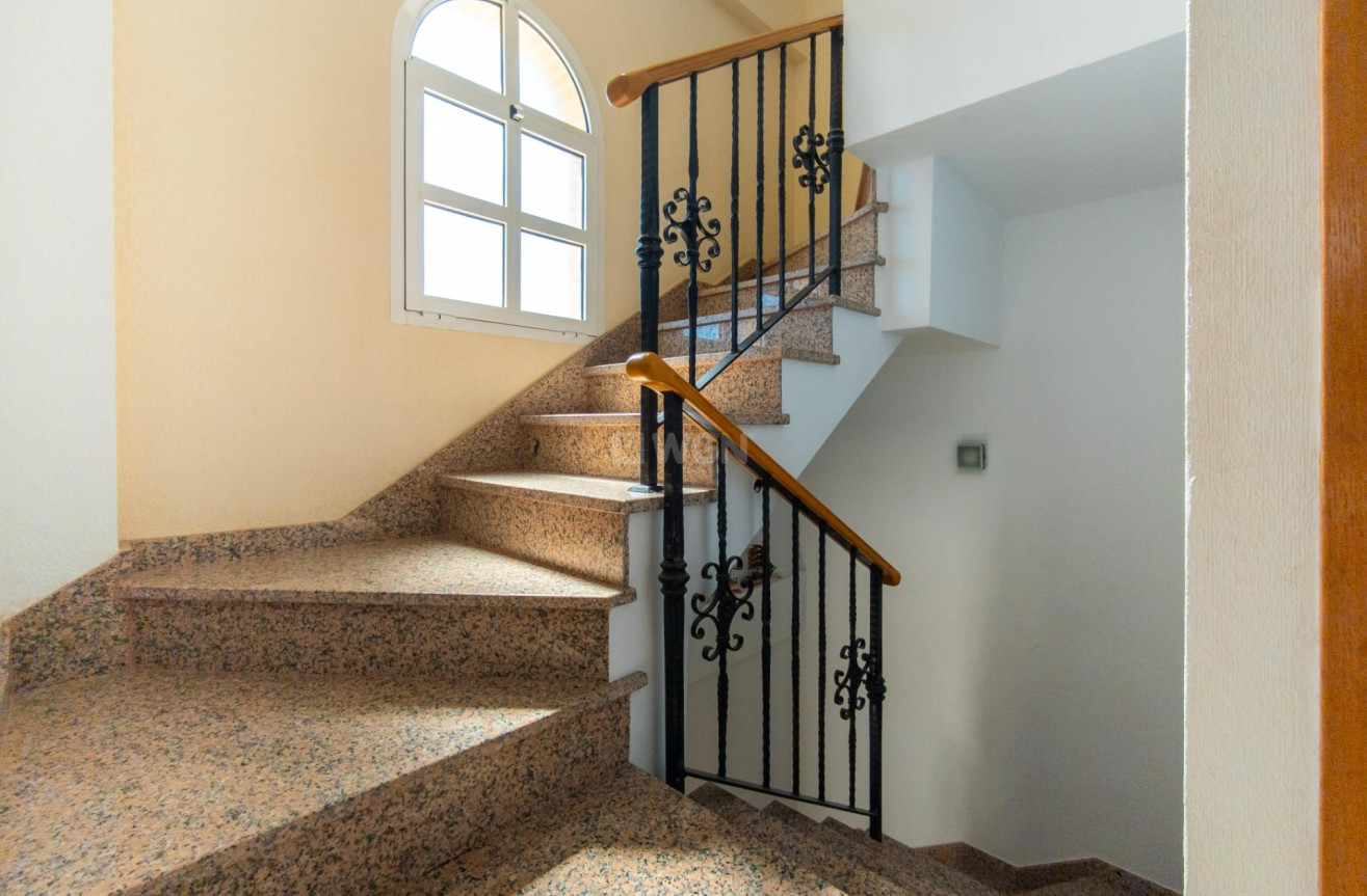 Odsprzedaż - Villa - Torrevieja - La Mata