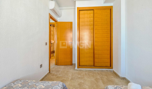 Odsprzedaż - Villa - Torrevieja - La Mata