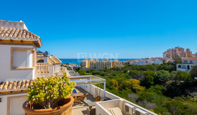 Odsprzedaż - Villa - Torrevieja - La Mata