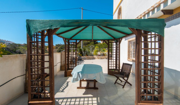 Odsprzedaż - Villa - Torrevieja - La Mata