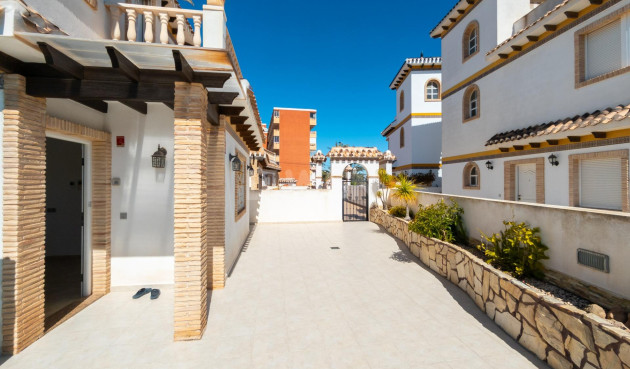 Odsprzedaż - Villa - Torrevieja - La Mata