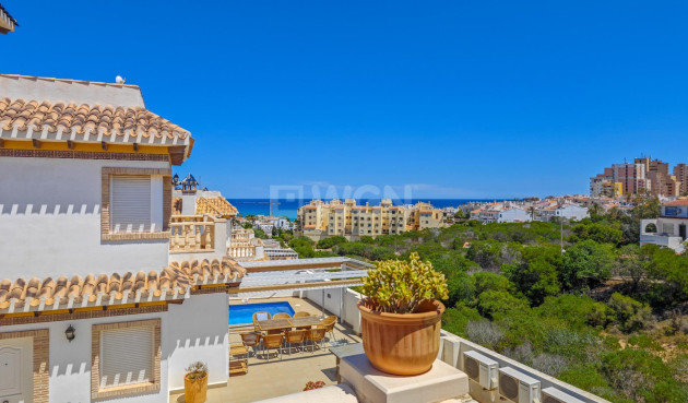 Odsprzedaż - Villa - Torrevieja - La Mata