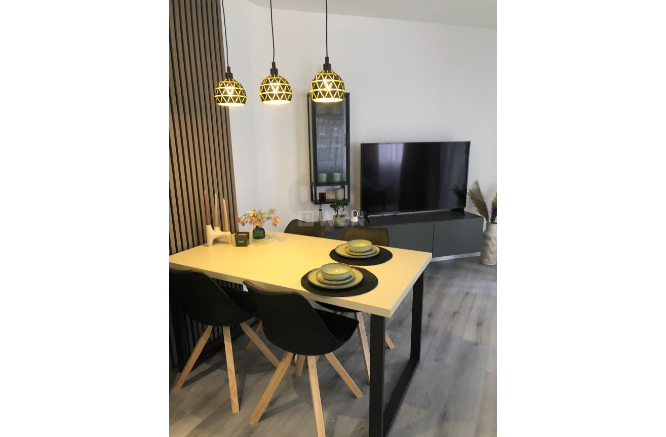 Wiederverkauf - Wohnung - Torrevieja