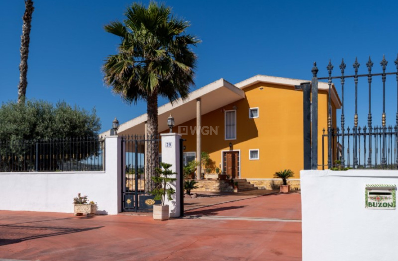 Resale - Villa - Orihuela - Inland