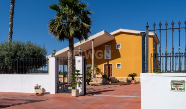 Resale - Villa - Orihuela - Inland