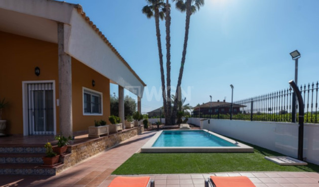 Resale - Villa - Orihuela - Inland