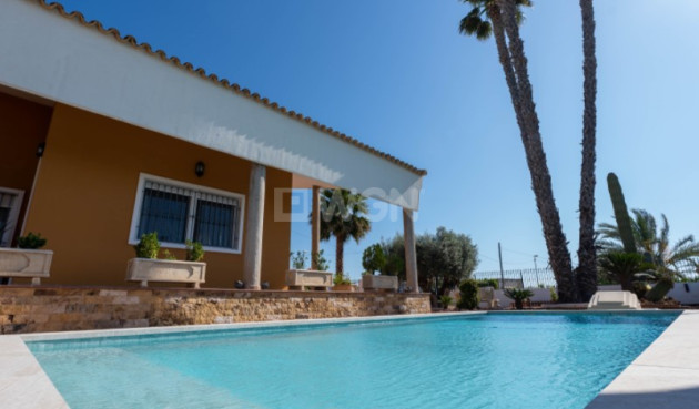 Resale - Villa - Orihuela - Inland