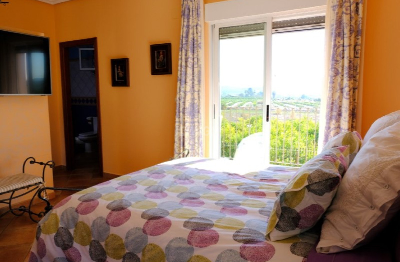 Resale - Villa - Orihuela - Inland