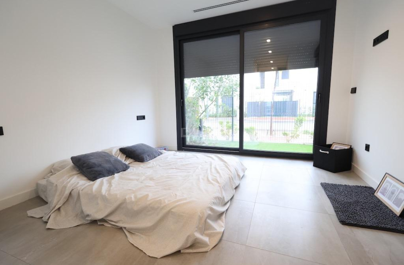 Resale - Villa - Los Alcázares - Costa Calida