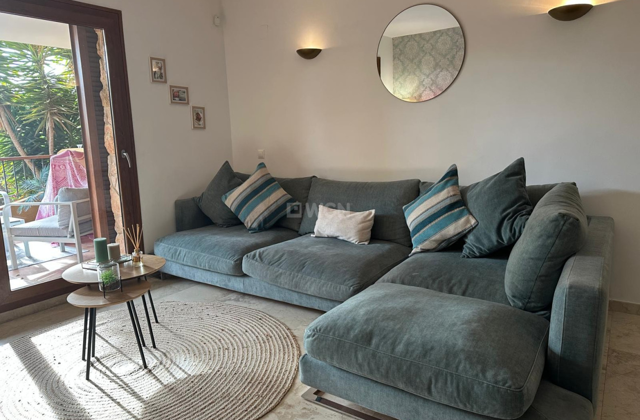 Resale - Apartment / flat - Punta Prima - Costa Blanca