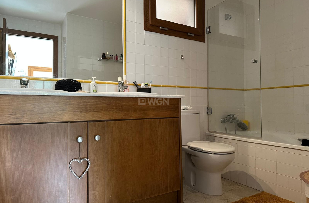 Resale - Apartment / flat - Punta Prima - Costa Blanca