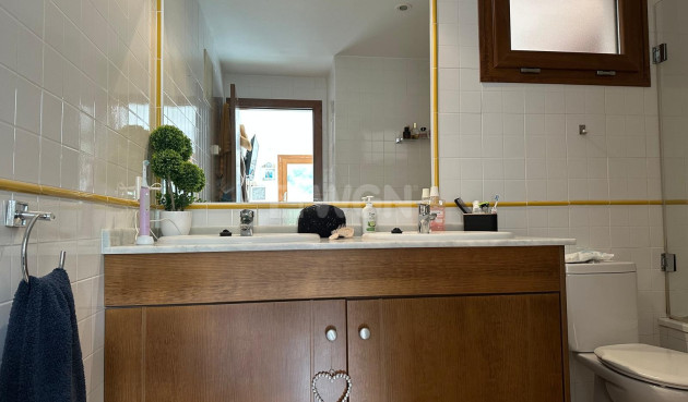 Resale - Apartment / flat - Punta Prima - Costa Blanca