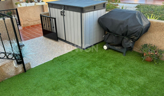 Resale - Apartment / flat - Punta Prima - Costa Blanca