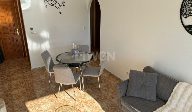Resale - Apartment / flat - Punta Prima - Costa Blanca
