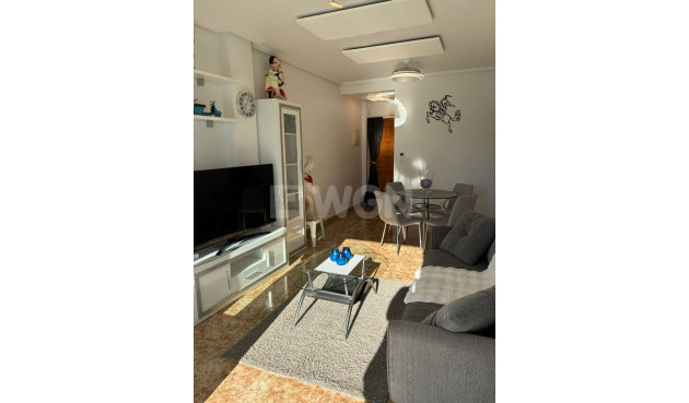 Resale - Apartment / flat - Punta Prima - Costa Blanca