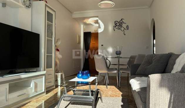 Resale - Apartment / flat - Punta Prima - Costa Blanca