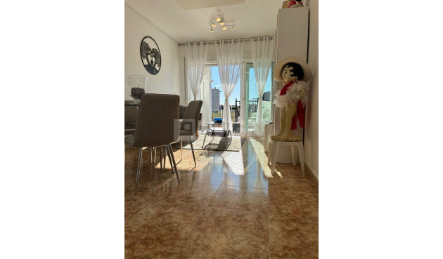 Resale - Apartment / flat - Punta Prima - Costa Blanca