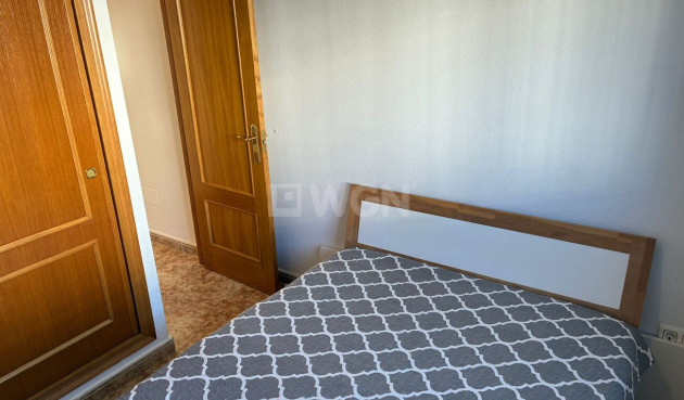 Resale - Apartment / flat - Punta Prima - Costa Blanca