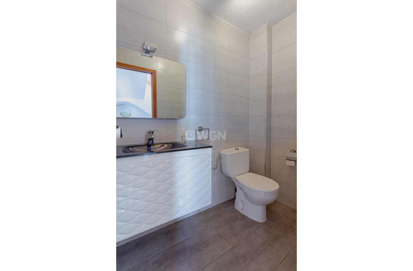 Resale - Villa - Orihuela Costa - Costa Blanca