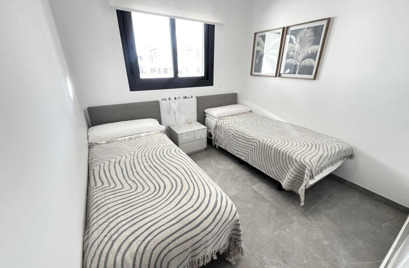 Wiederverkauf - Wohnung - Playa Flamenca - Costa Blanca