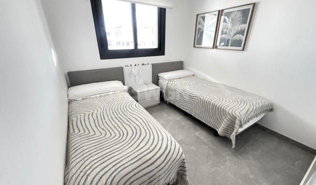 Wiederverkauf - Wohnung - Playa Flamenca - Costa Blanca