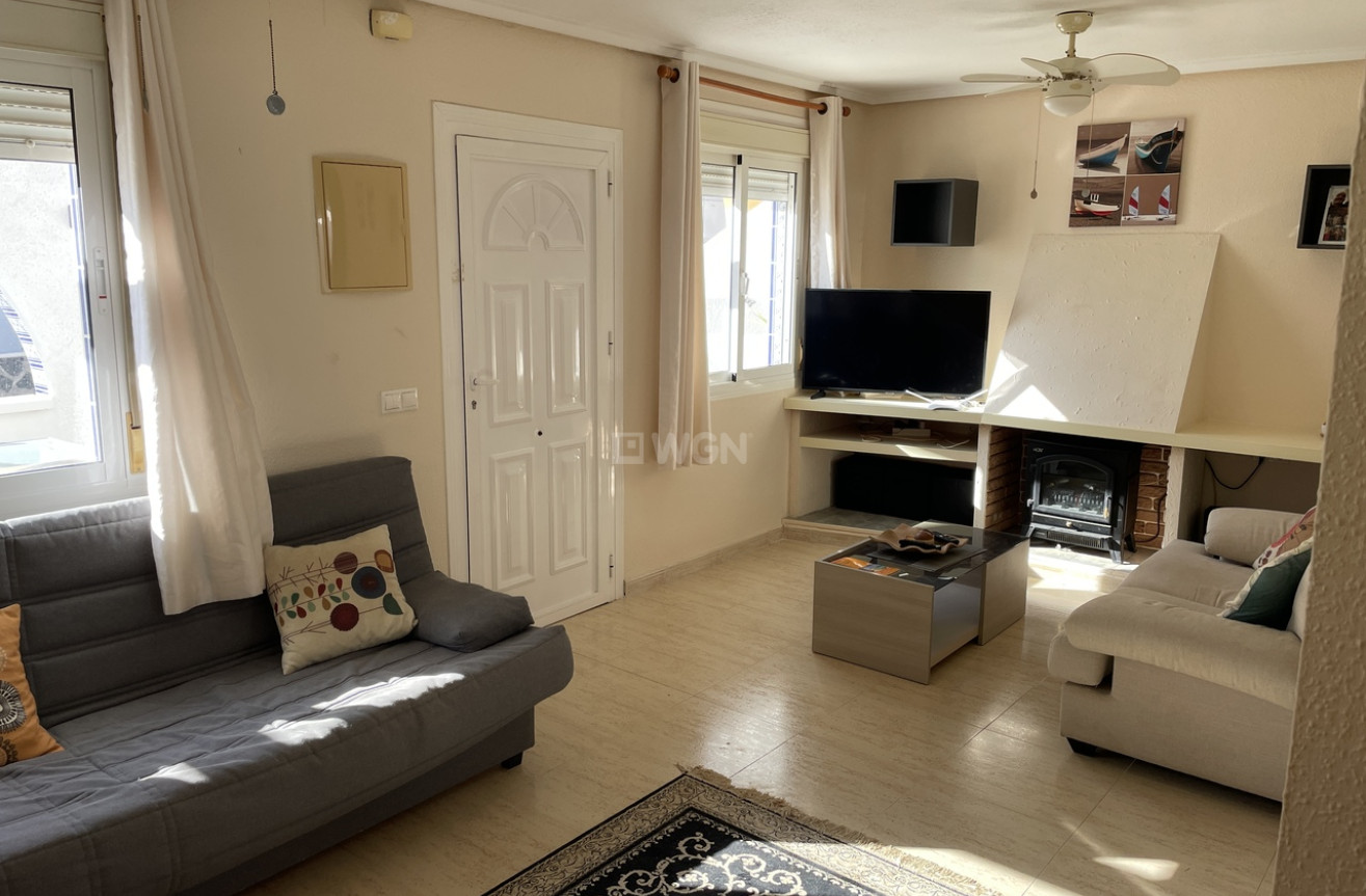 Resale - Townhouse - Camposol - Inland