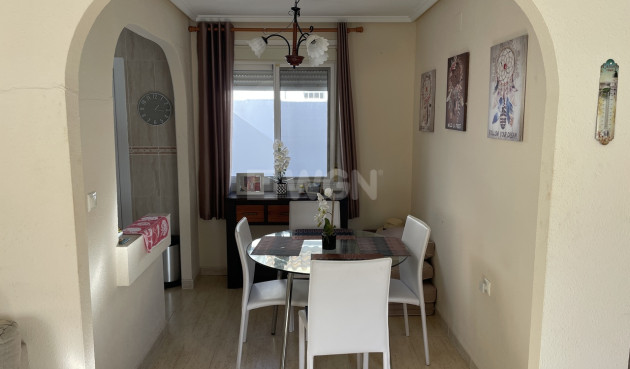 Resale - Townhouse - Camposol - Inland