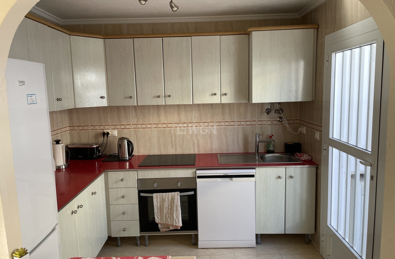 Resale - Townhouse - Camposol - Inland