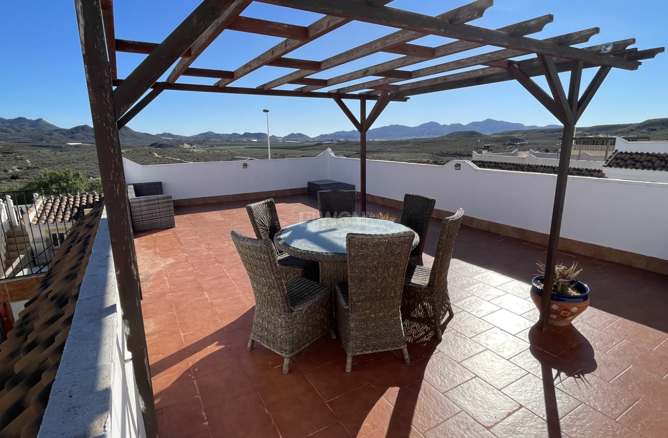 Resale - Townhouse - Camposol - Inland