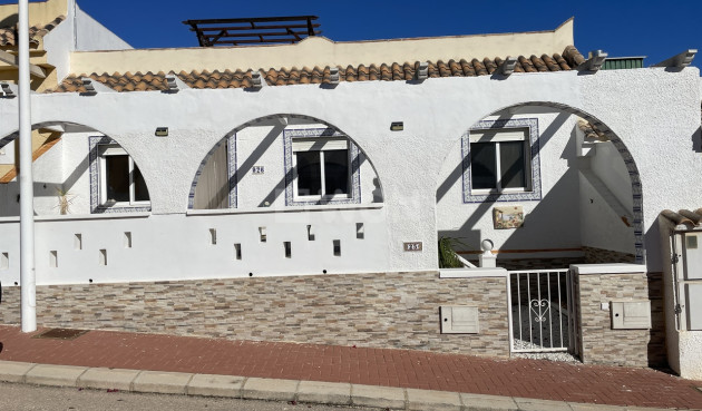 Resale - Townhouse - Camposol - Inland