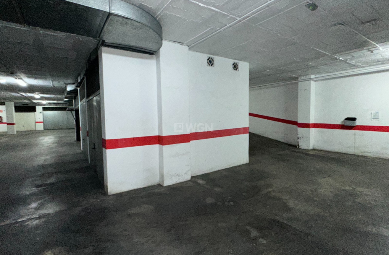 Resale - Parking - Torrevieja - Costa Blanca