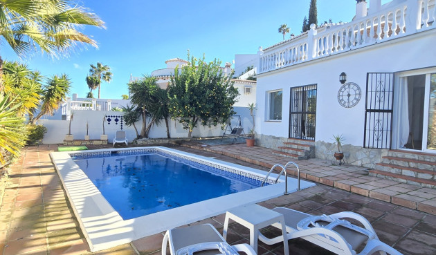 Resale - Villa - Vinuela - Inland