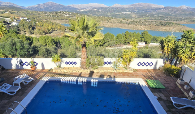 Resale - Villa - Vinuela - Inland