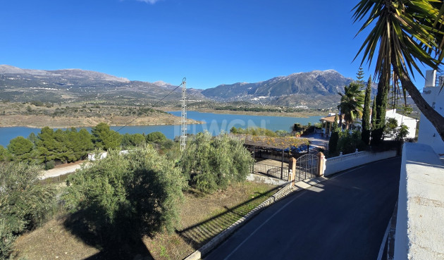 Resale - Villa - Vinuela - Inland