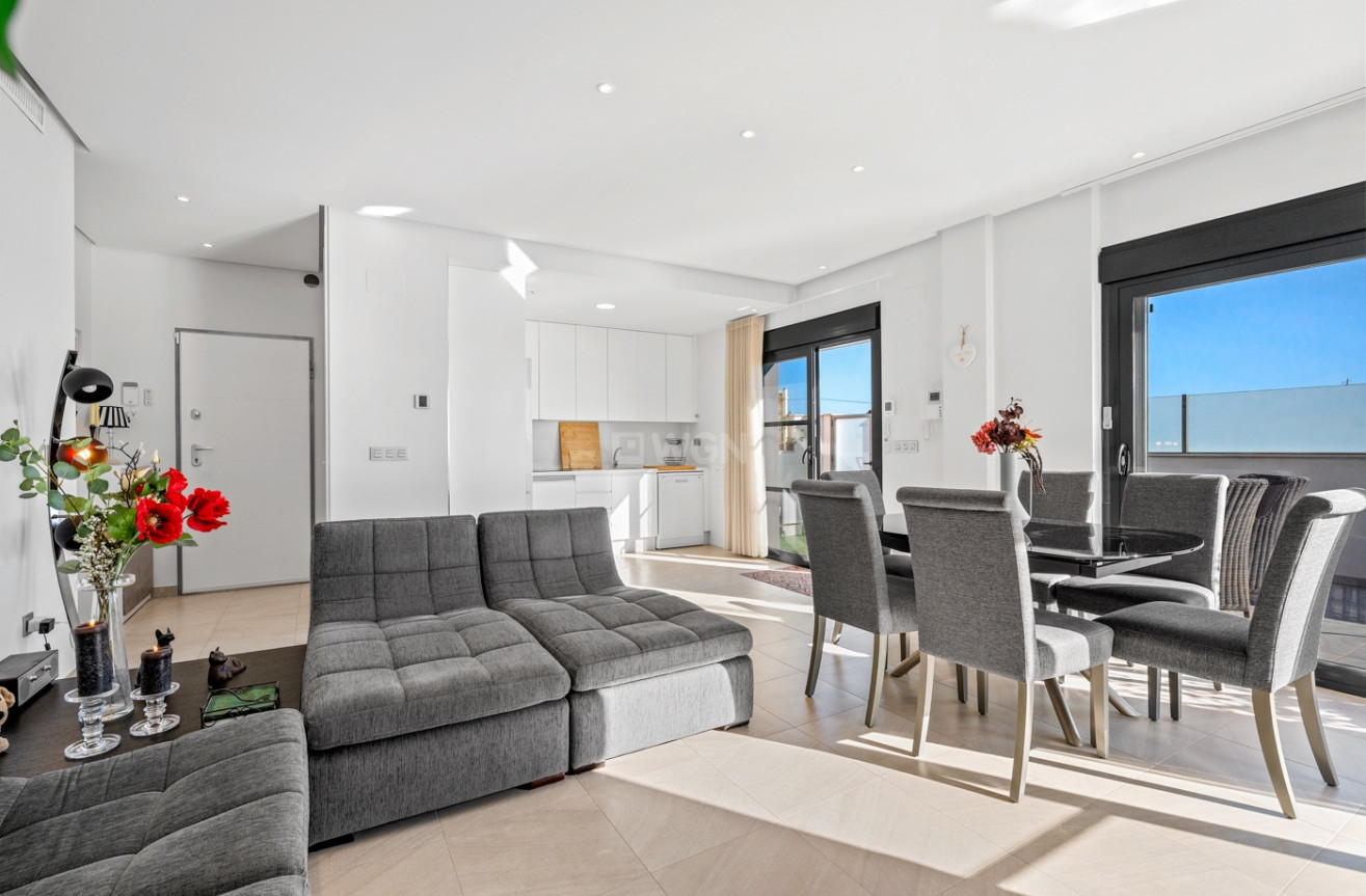 Odsprzedaż - Villa - Los Alcázares - Costa Calida