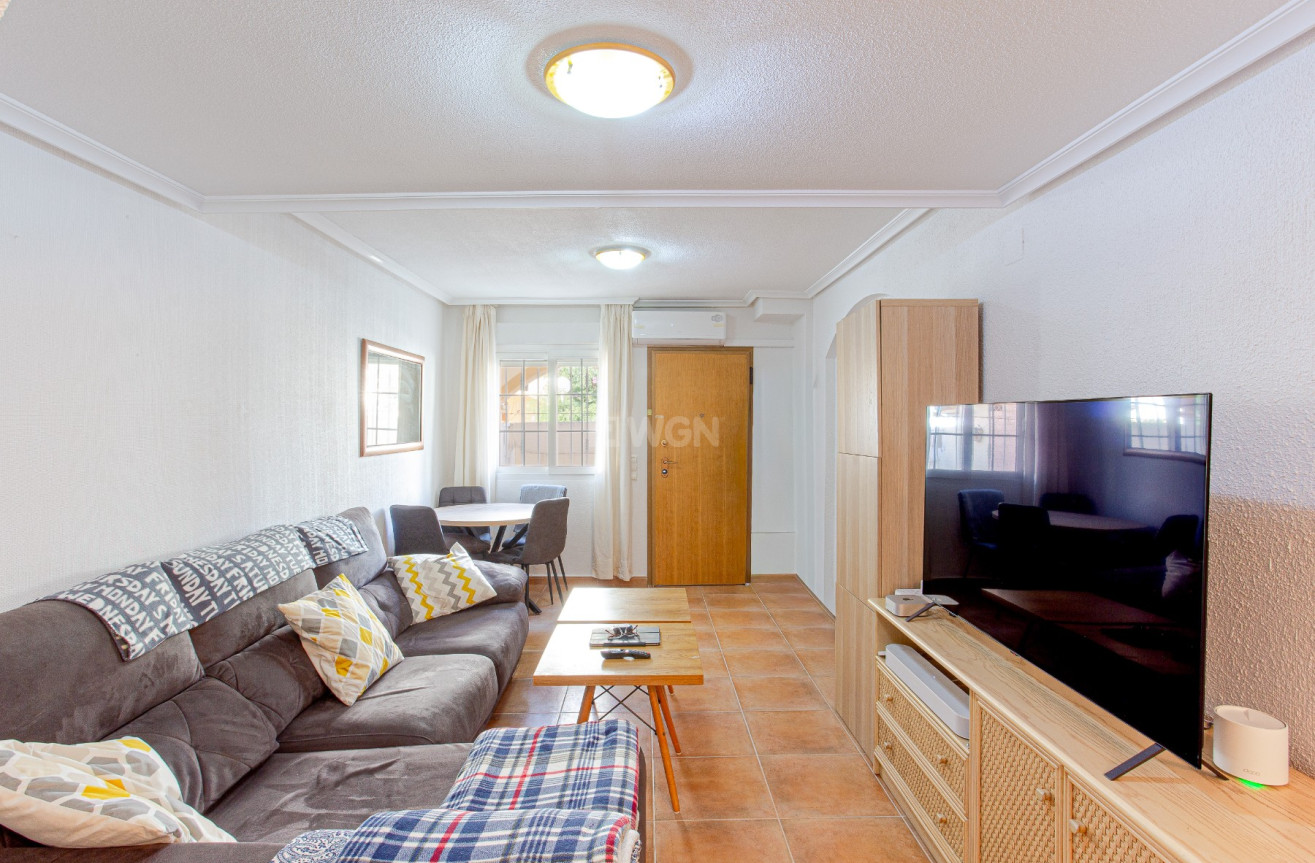 Odsprzedaż - Villa - Pilar de la Horadada - Costa Blanca