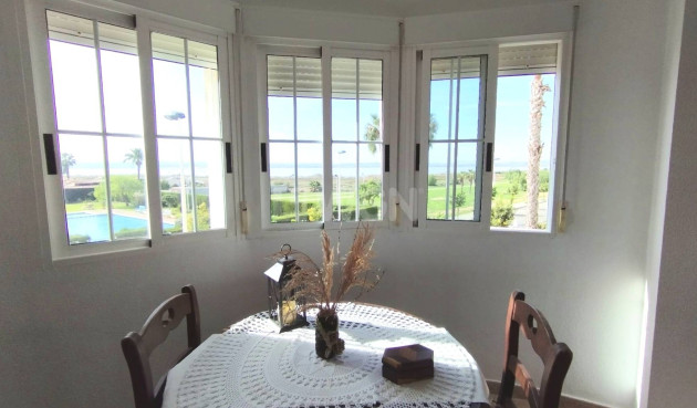 Resale - Villa - Torrevieja - La Siesta - El Salado - Torreta