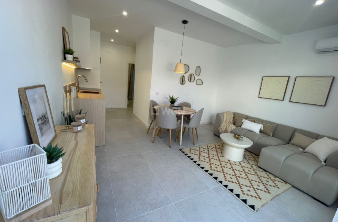 Resale - Bungalow - Torrevieja - Costa Blanca