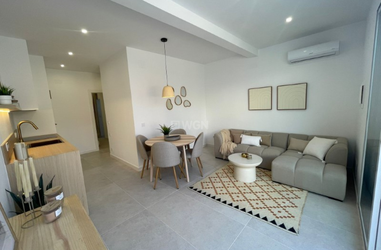 Resale - Bungalow - Torrevieja - Costa Blanca