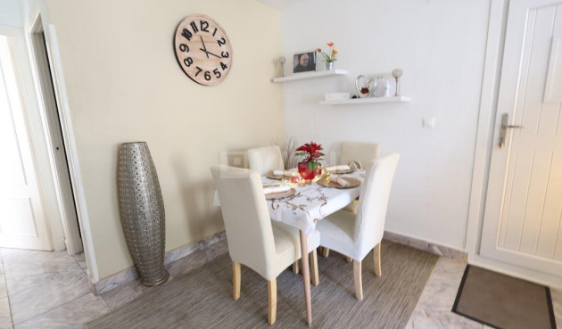 Odsprzedaż - Bungalow - Torrevieja - Costa Blanca