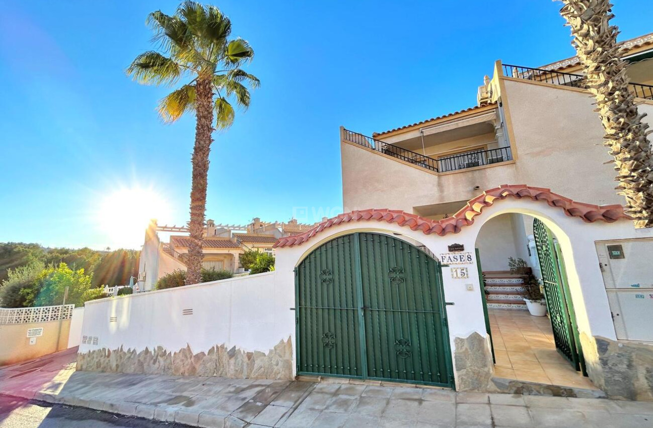 Resale - Townhouse - Villamartin - Costa Blanca