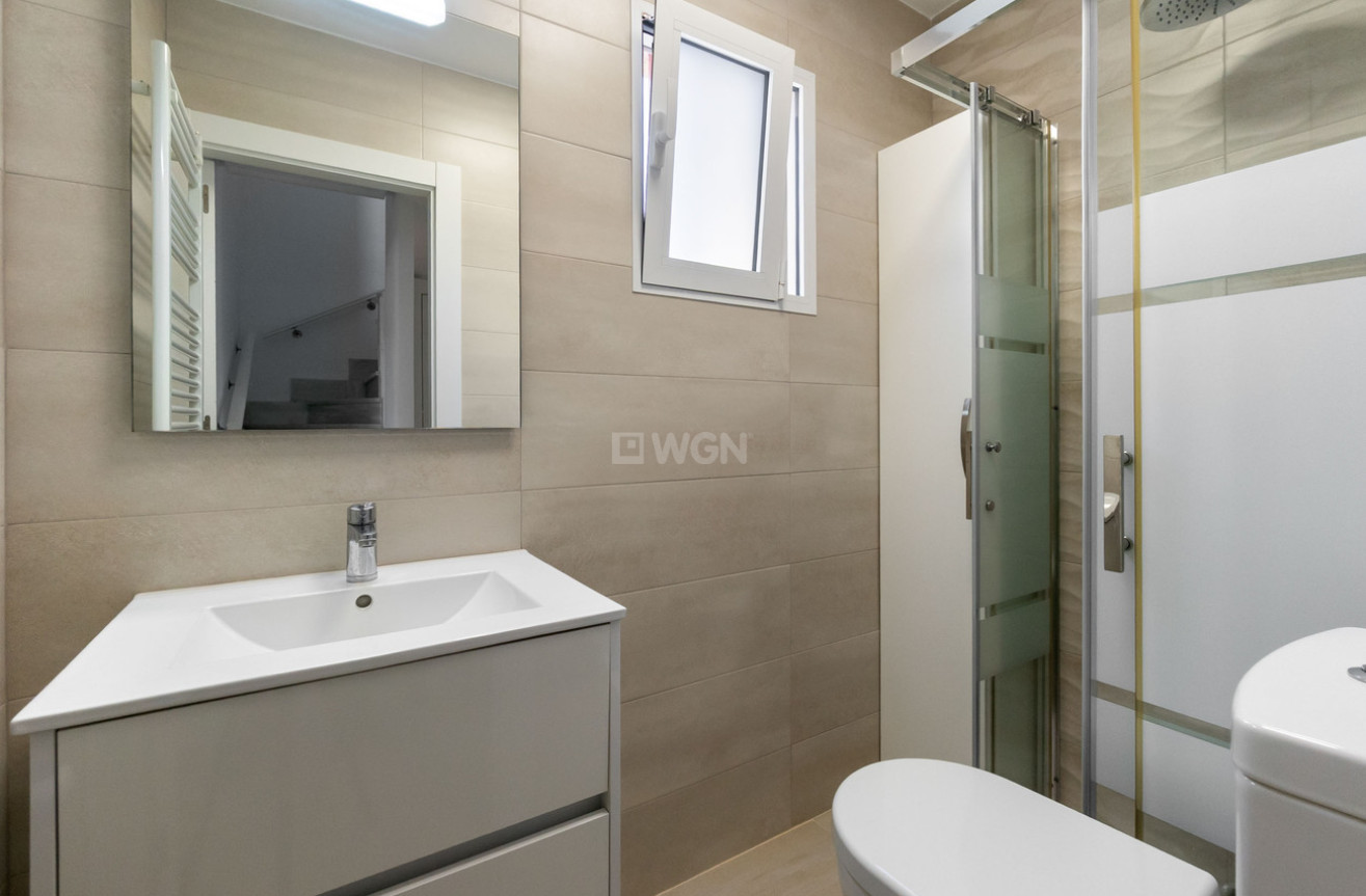 Odsprzedaż - Villa - Torre de la Horadada - Costa Blanca