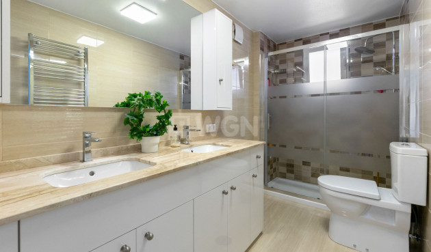 Odsprzedaż - Villa - Torre de la Horadada - Costa Blanca