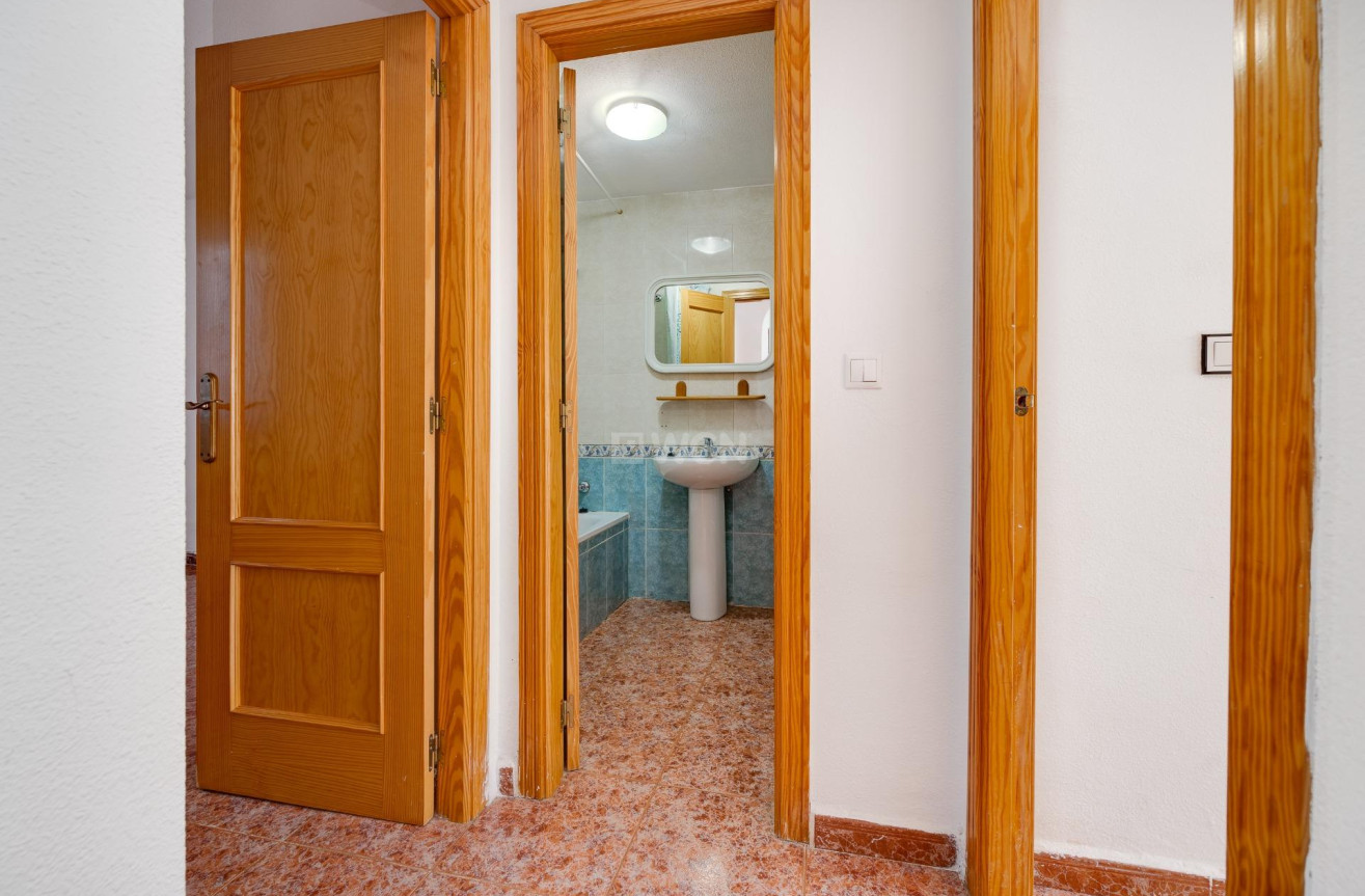 Resale - Bungalow - Orihuela - Desamparados-hurchillo-torremendo