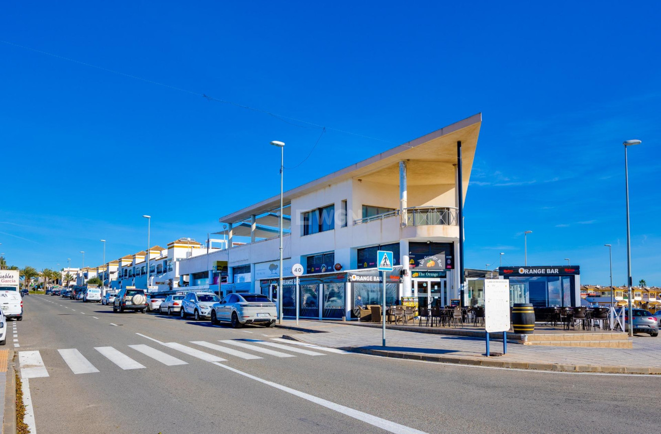 Resale - Bungalow - Orihuela - Desamparados-hurchillo-torremendo