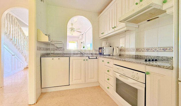 Odsprzedaż - Kamienica - Orihuela - Inland