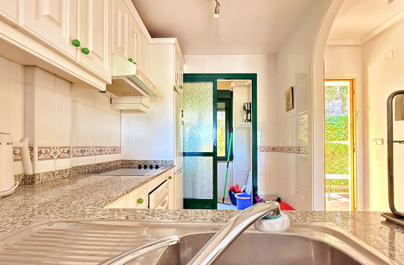 Odsprzedaż - Kamienica - Orihuela - Inland