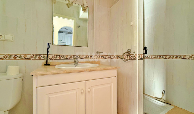 Odsprzedaż - Kamienica - Orihuela - Inland