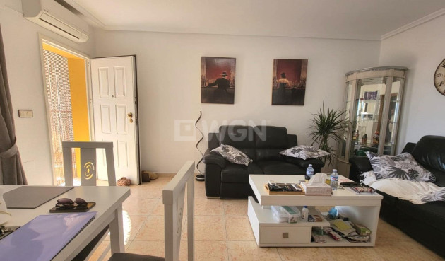 Resale - Townhouse - Los Montesinos - Los Montesinos - Urb. La Herrada